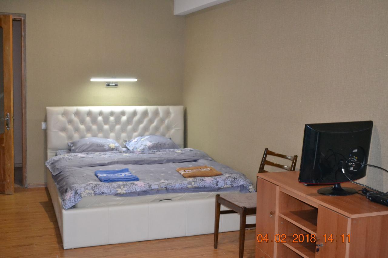 Apartment On Ikalto 8 Tbilisi ภายนอก รูปภาพ